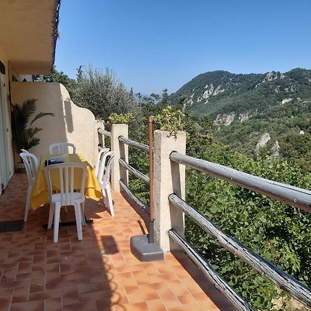 Appartement 3 Pieces Dans Maison Individuelle Entre Mer Et Montagnes Bouyon Zewnętrze zdjęcie