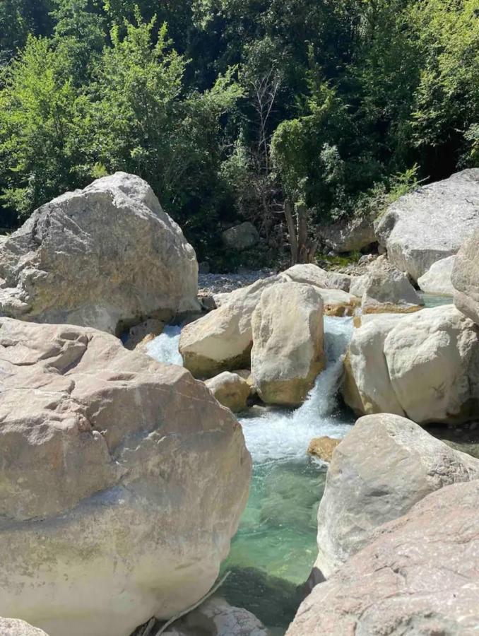 Appartement 3 Pieces Dans Maison Individuelle Entre Mer Et Montagnes Bouyon Zewnętrze zdjęcie
