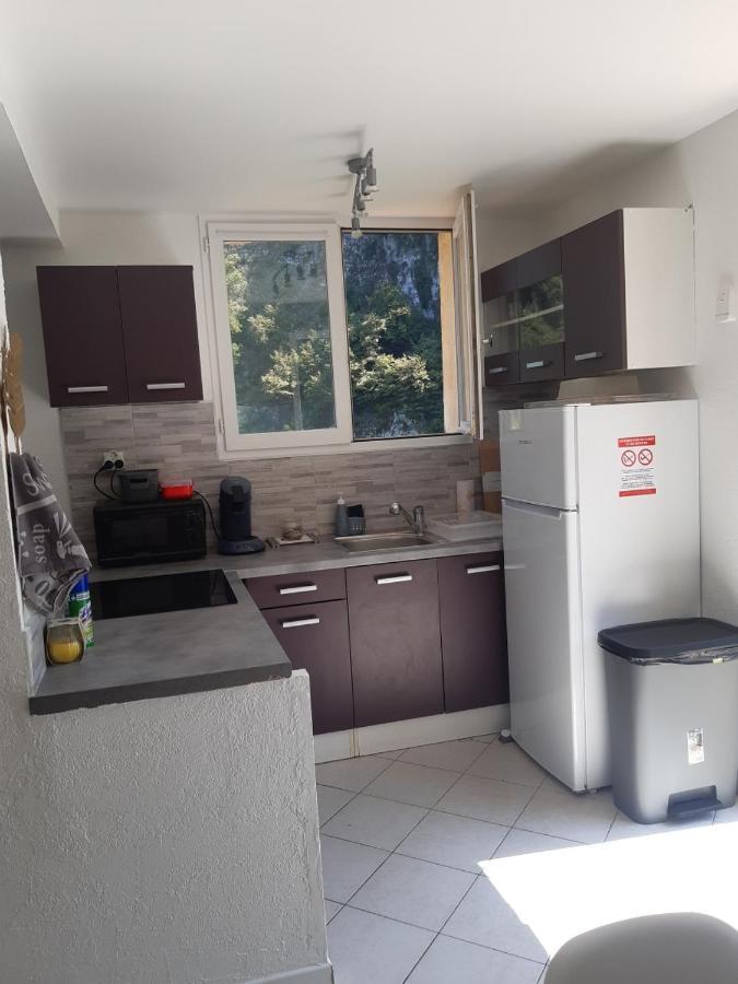 Appartement 3 Pieces Dans Maison Individuelle Entre Mer Et Montagnes Bouyon Zewnętrze zdjęcie