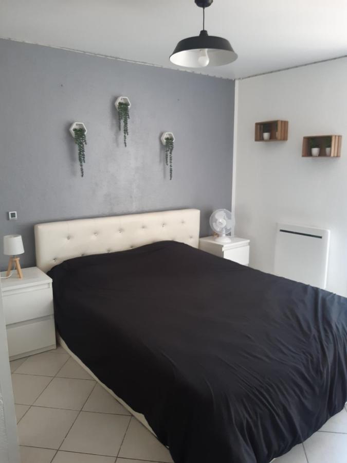 Appartement 3 Pieces Dans Maison Individuelle Entre Mer Et Montagnes Bouyon Zewnętrze zdjęcie